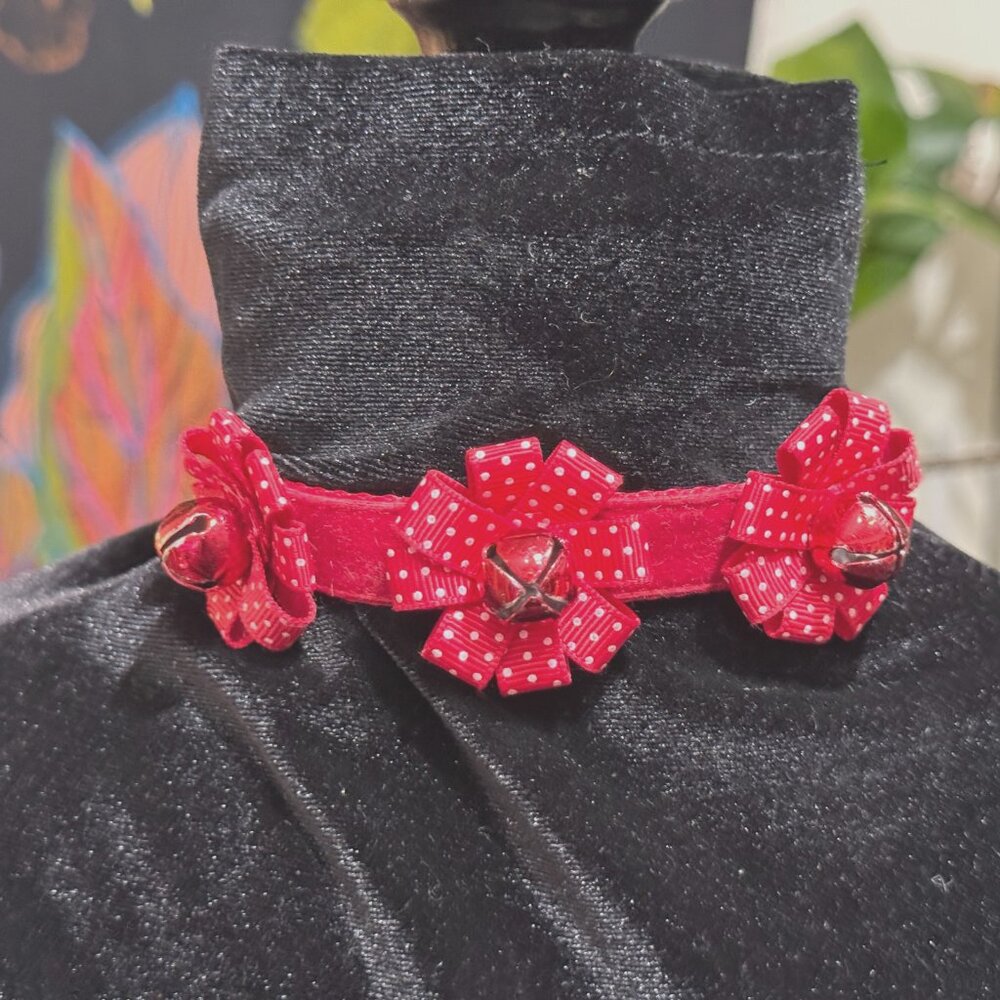 Pet Collar: Bows & Jingle Bells Standard Collar, Red Velvet with Polka Dots